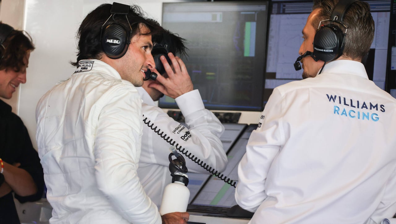 Despiden a Carlos Sainz de forma amistosa