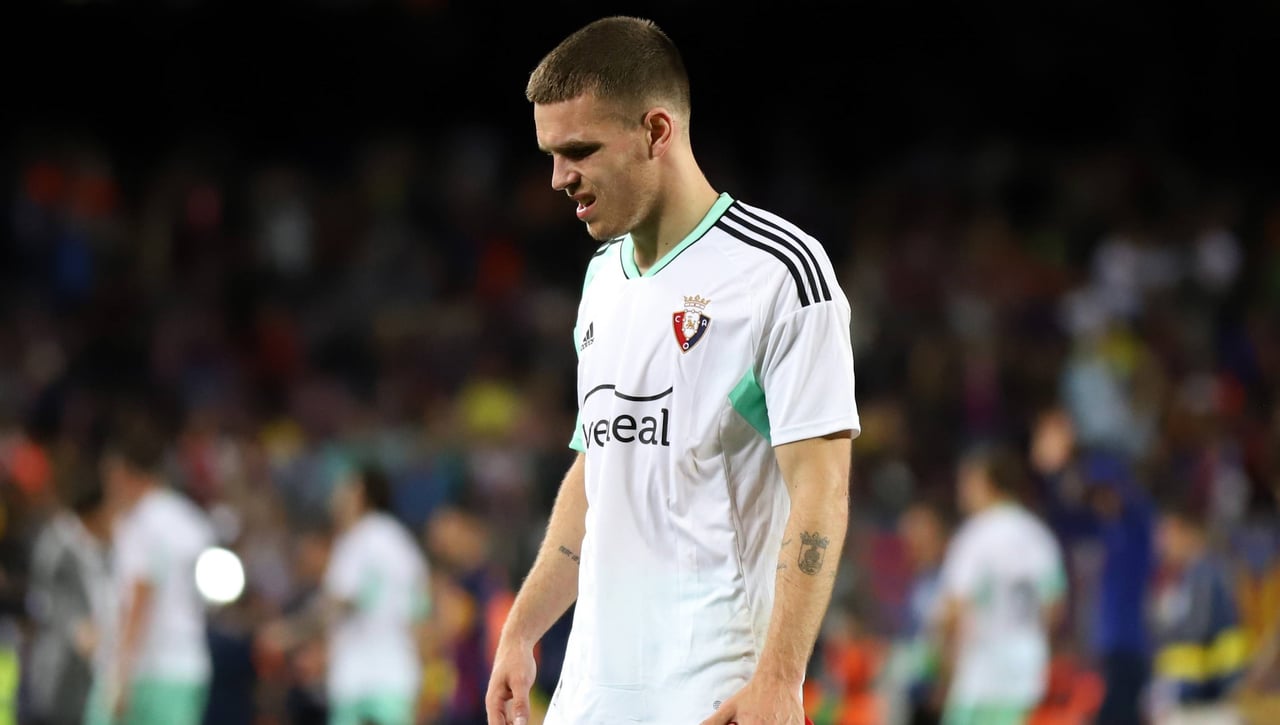 De promesa en Osasuna a rechazado por su equipo en Segunda división