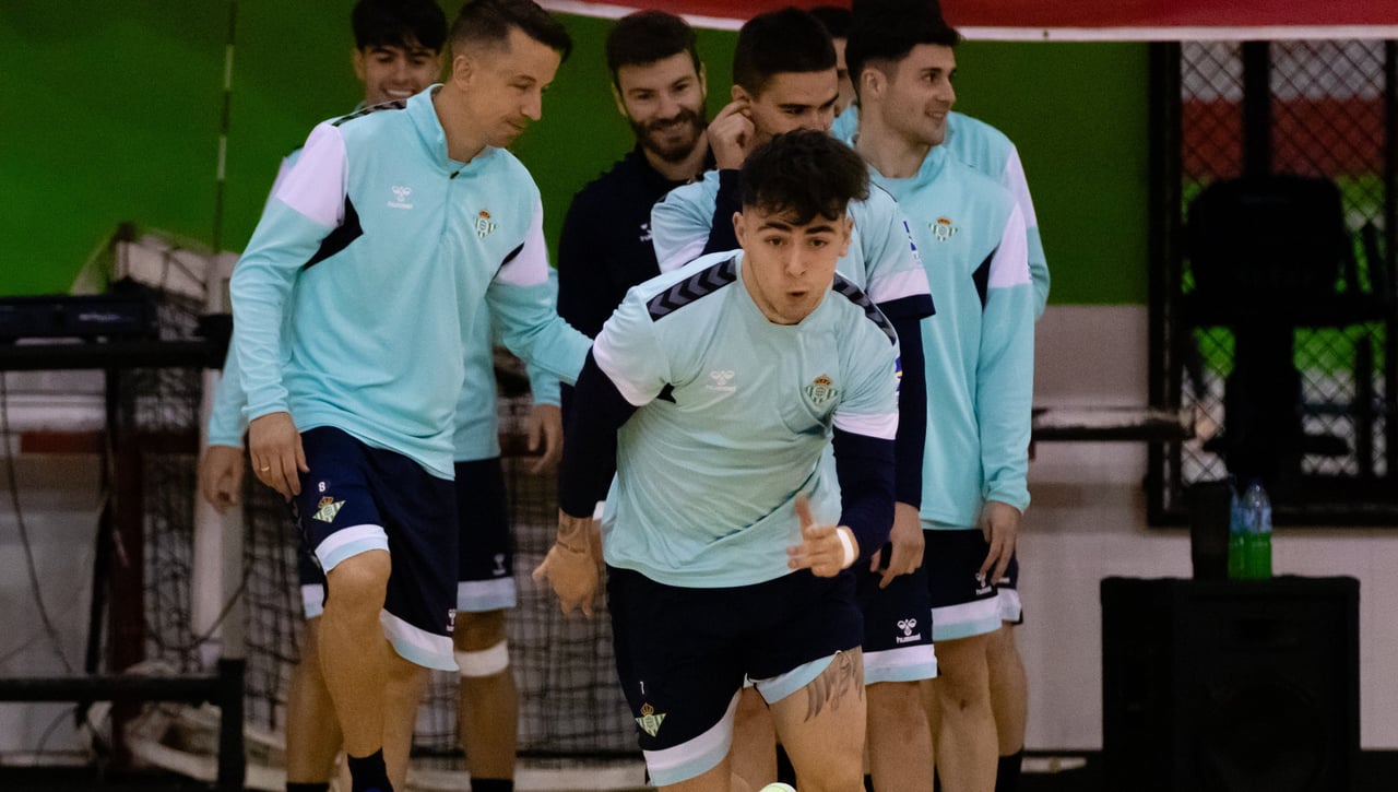 El Betis viaja a Melilla en busca de estímulos