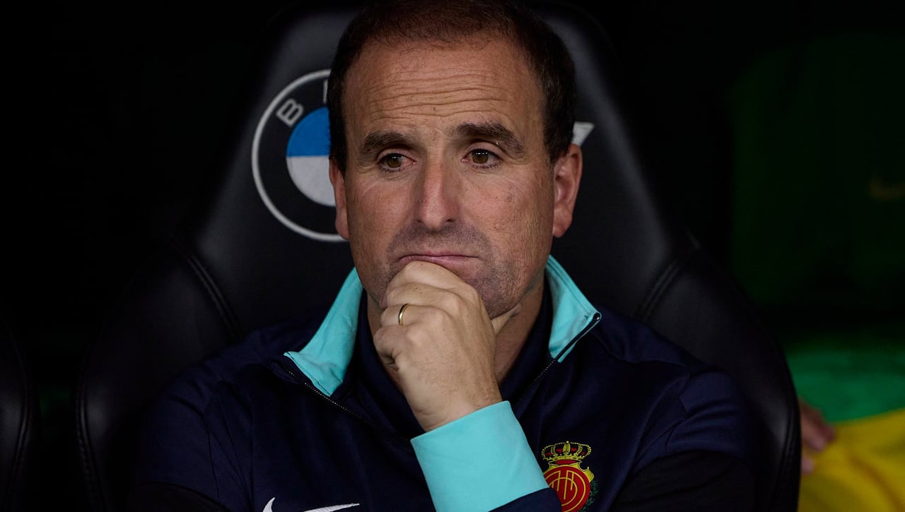 Jagoba Arrasate da la buena noticia con Robert Navarro y revela el portero titular