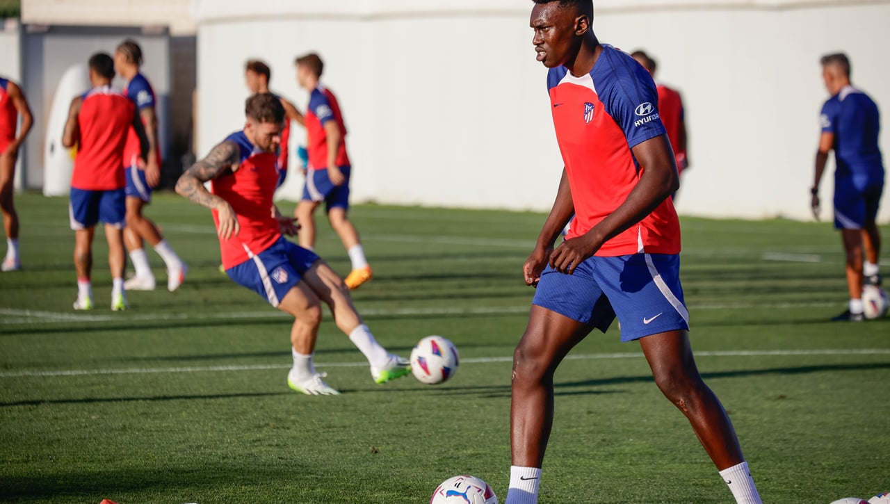 Los clubes a los que Samu Omorodion da prioridad para salir cedido