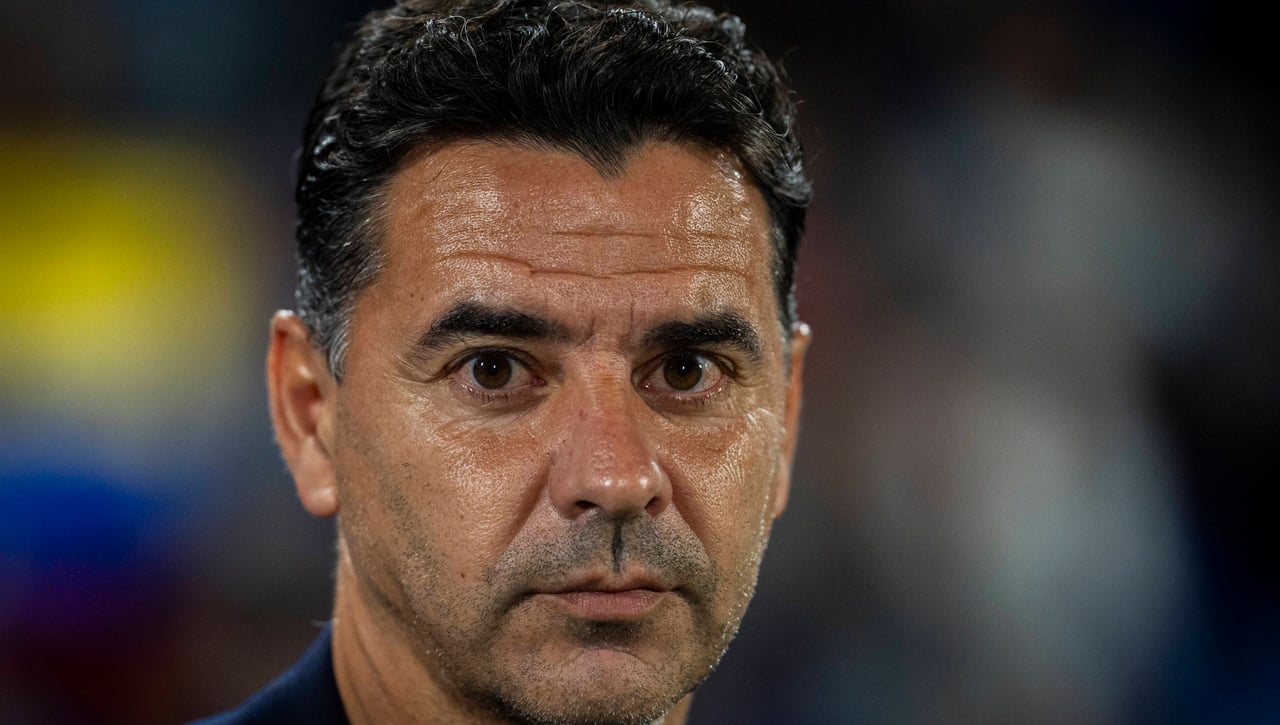 Míchel aclara el lío con Pau López