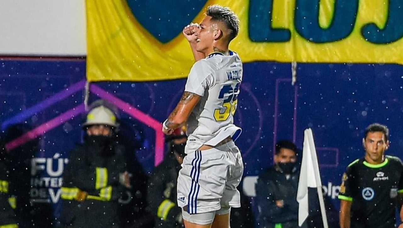 El plan B del Almería, cada vez más importante en Boca a pesar de su sequía