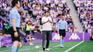 Pezzolano lo vuelve a hacer: ¡’trolea’ a la afición del Valladolid!