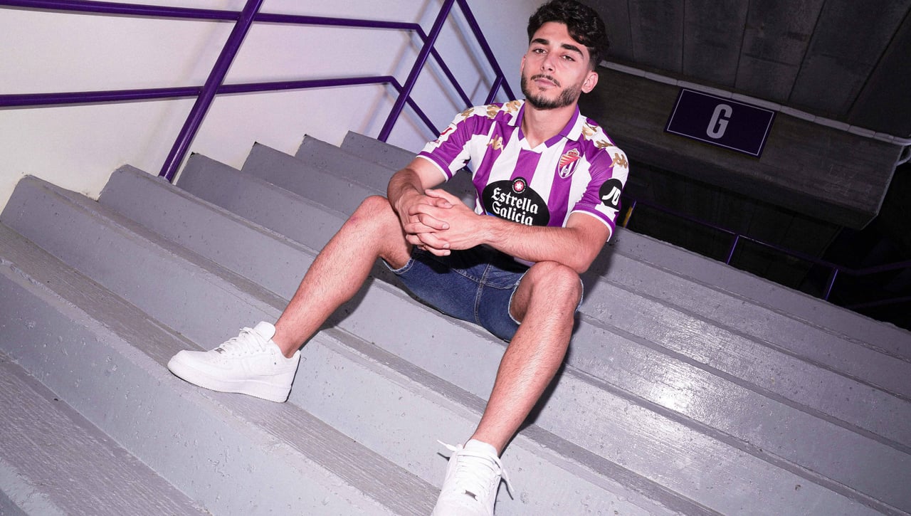 El Valladolid le gana la carrera al Oviedo y refuerza su ataque