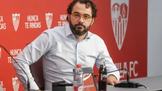 Víctor Orta tacha dos fichajes de su lista para el Sevilla 