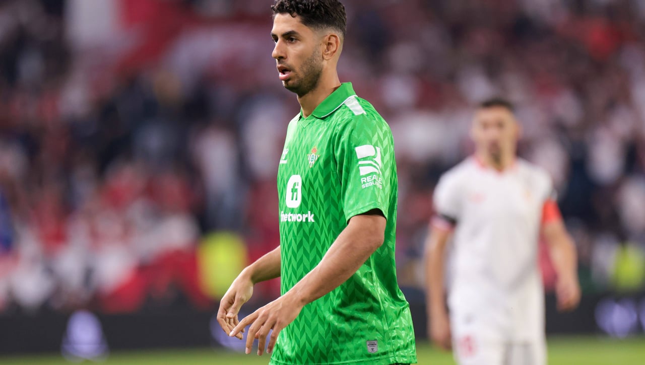El Betis se acerca a Ayoze y el Villarreal aprieta