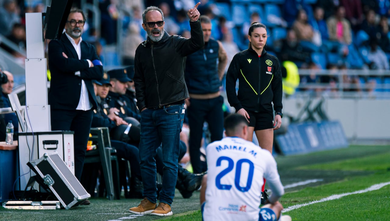 Cervera se resiste a decir adiós