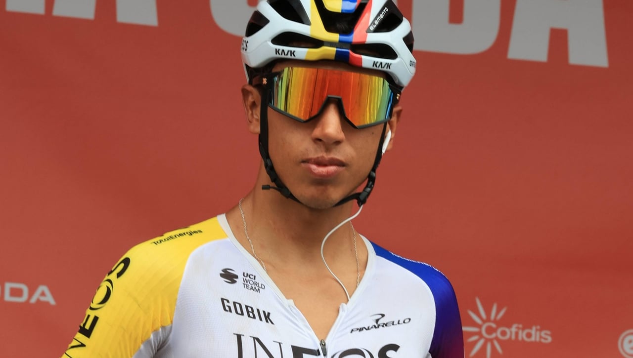 Egan Bernal hace público su enfado con Tadej Pogacar