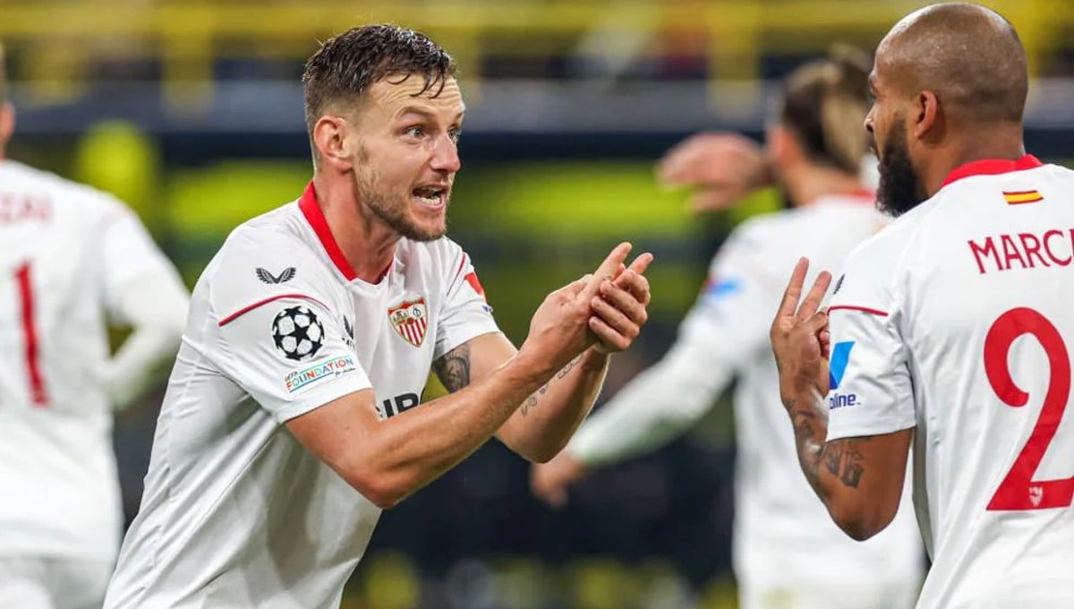 A vueltas con la defensa de Sampaoli