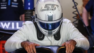 Carlos Sainz ya posa orgulloso con Williams