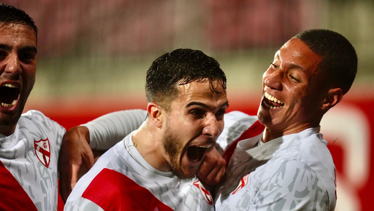 1-0: Alexandro saca 'in extremis' del descenso al Sevilla Atlético