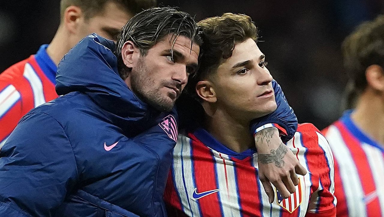 Julián Álvarez pasa página