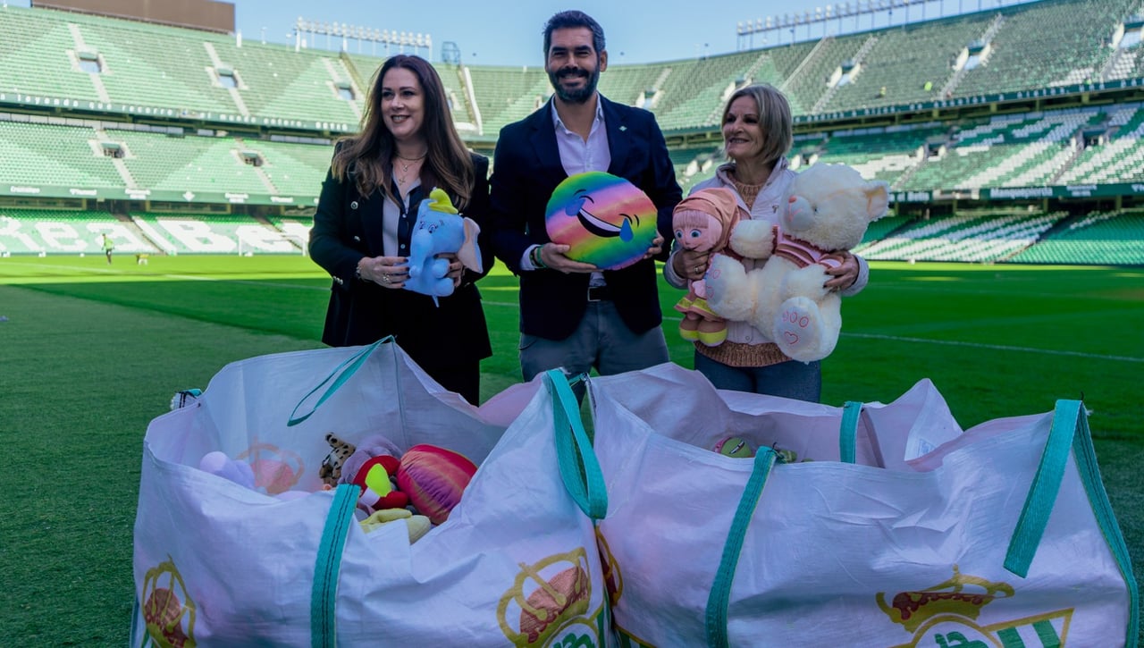 Una 'peluchada' bética para el Distrito Sur