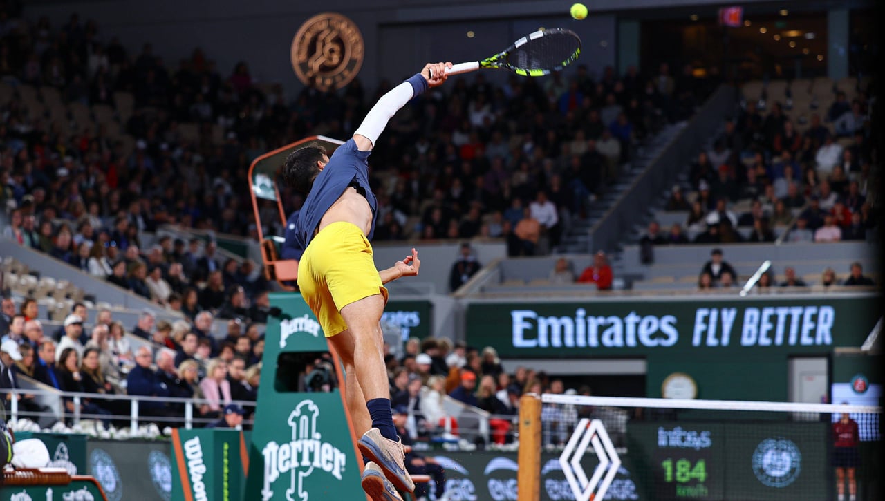 Alcaraz - Auger-Aliassime: horario, canal y dónde ver en TV y online el partido de Carlos Alcaraz en Roland Garros 2024