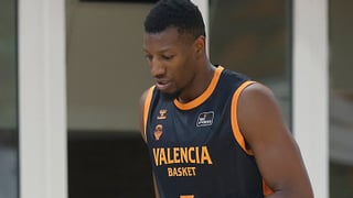 Una lesión de última hora cambia los planes de Pedro Martínez en el Valencia Basket