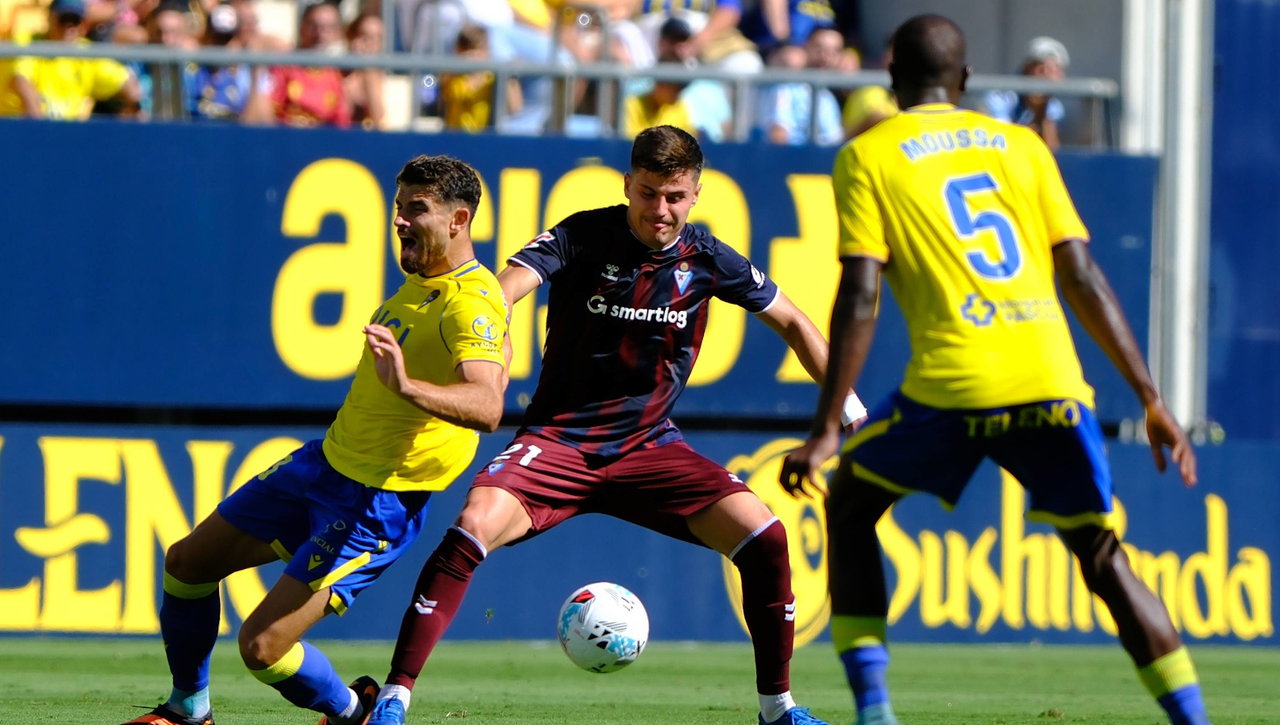 Jornada 5 de LaLiga Hypermotion 2025-26 | Partidos, horarios y dónde ver en TV la Segunda división en vivo online