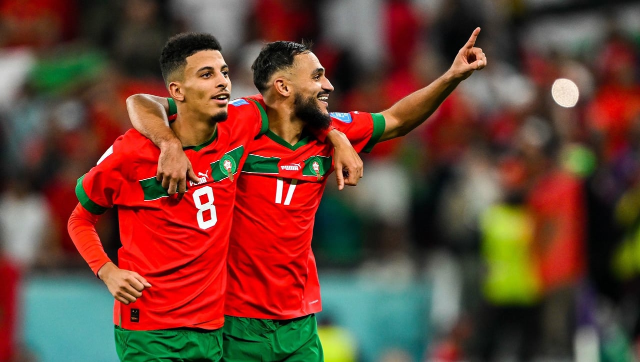 Sendos objetivos de Betis y Sevilla ayudarán al colista de la Ligue 1 a tener un superávit de 80 kilos