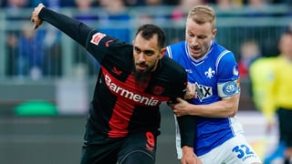 Borja Iglesias lo tiene más complicado y el Betis no le quita ojo