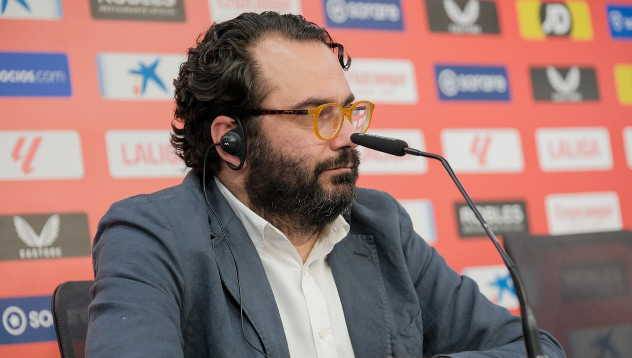 Víctor Orta, con trabajo extra este verano en el Sevilla