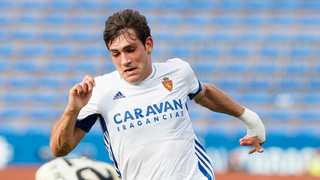 Colea el fichaje de Iván Azón