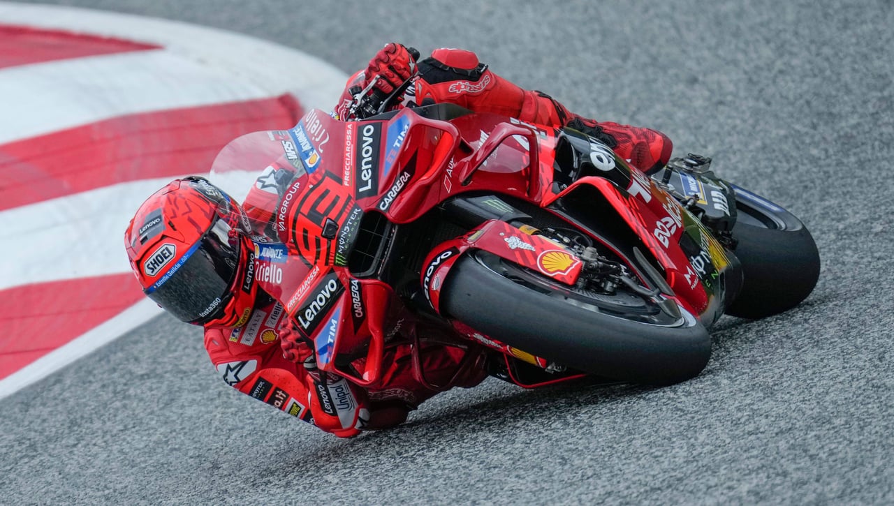 Marc Márquez da el susto en Hungría