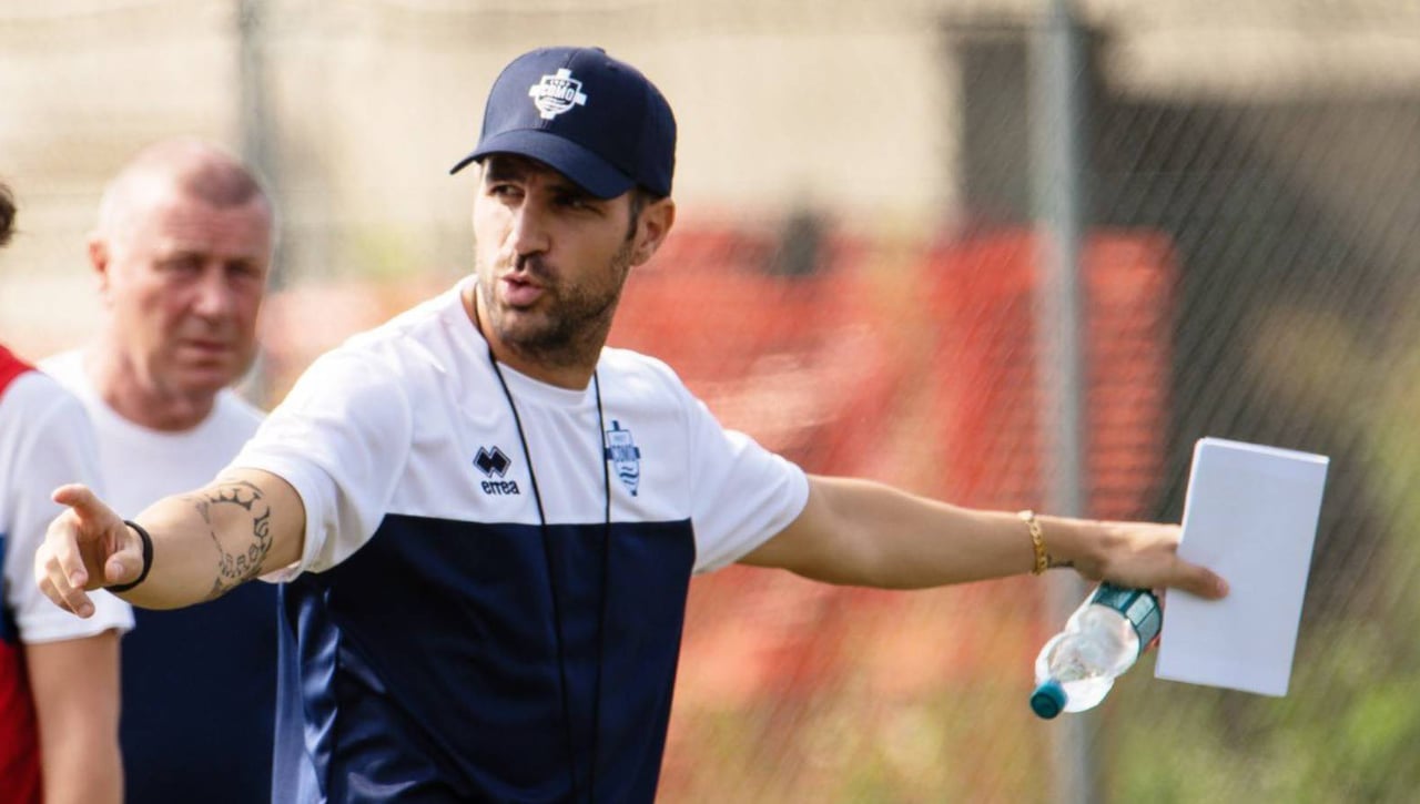 El nuevo reto de Cesc Fábregas en los banquillos