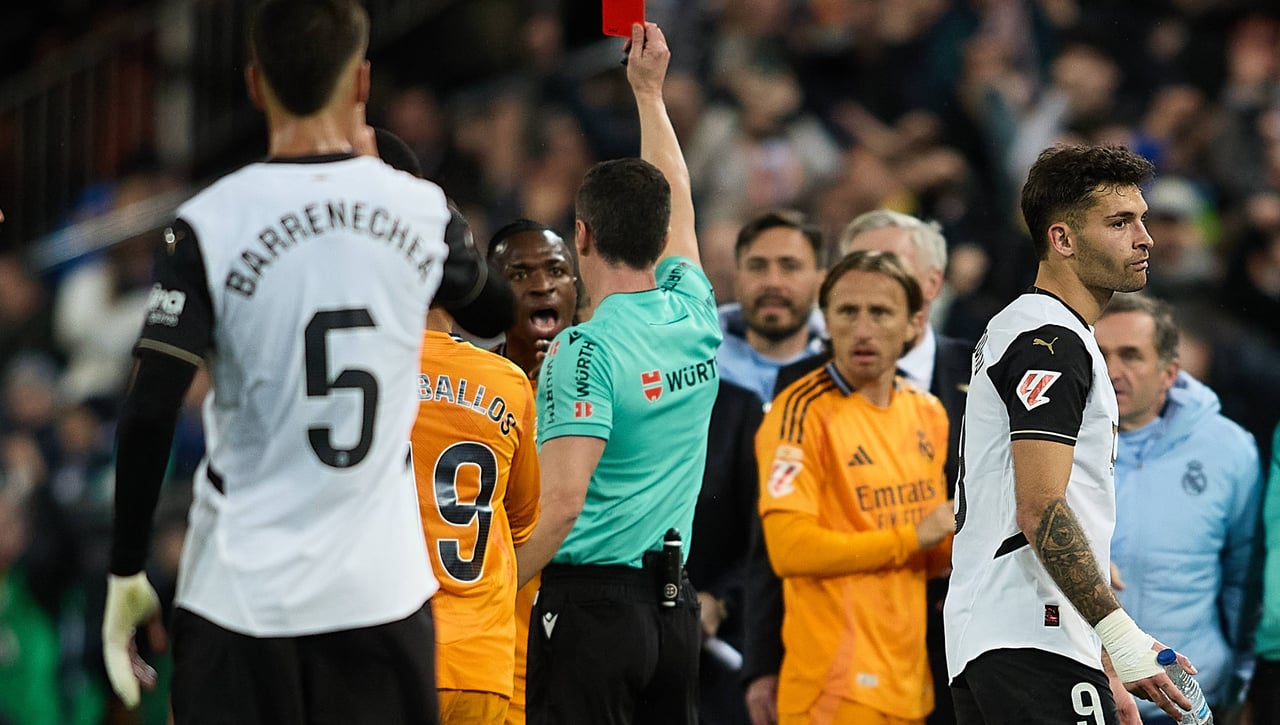 Anuncian la sanción de Vinicius