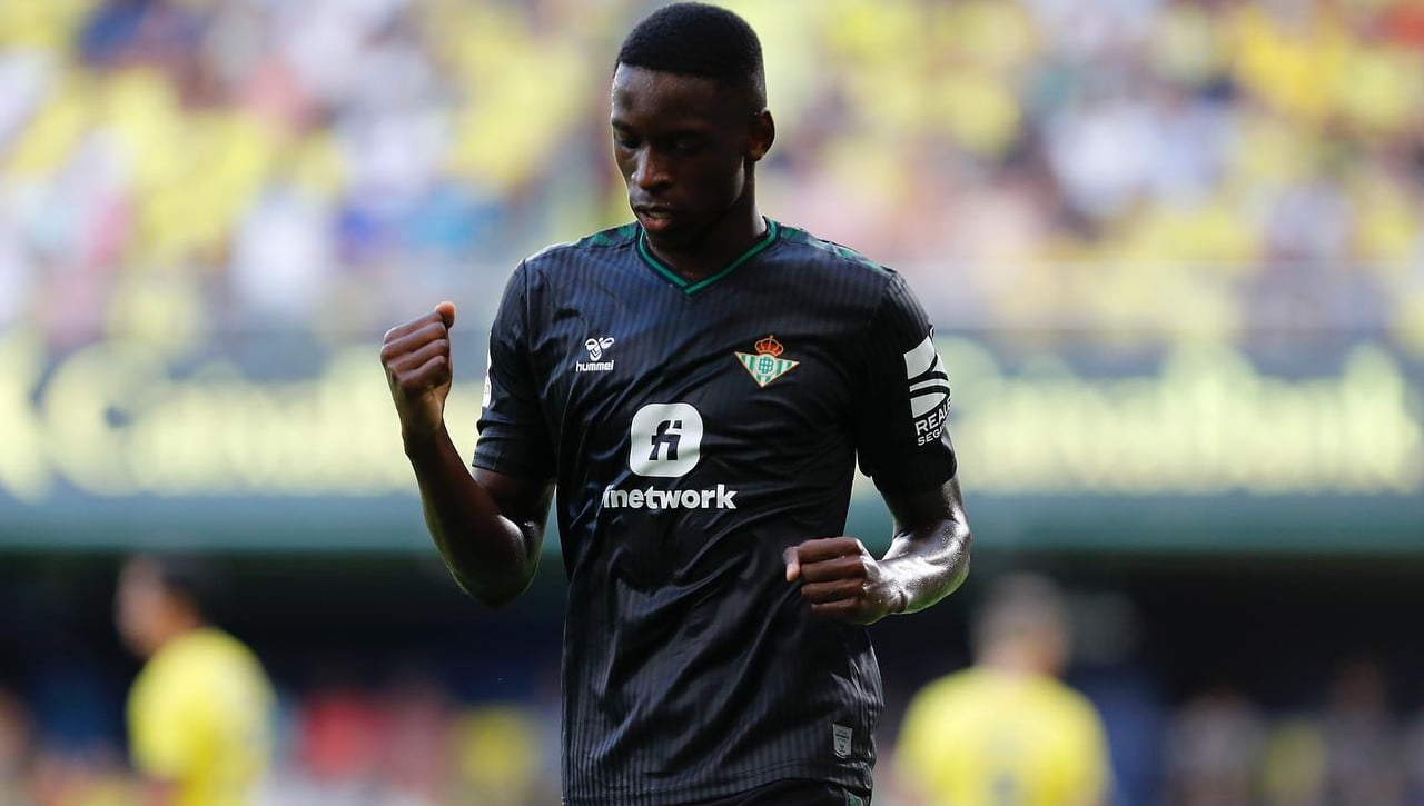 El presidente de LaLiga desvela el 'problemón' del Betis con Luiz Henrique 