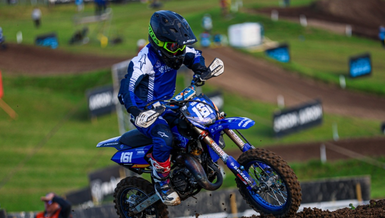 Álvaro Domínguez, mejor español en la Superfinal de la Copa Yamaha en Gran Bretaña