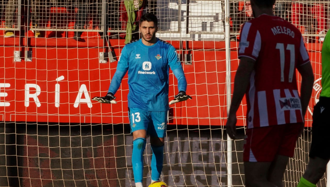 Puntos uno a uno del Betis frente al Almería: Rui Silva da un golpe sobre la mesa