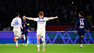 Valentín Barco brilla como mediocentro, el Bayern lo sigue y el Estrasburgo se frota las manos