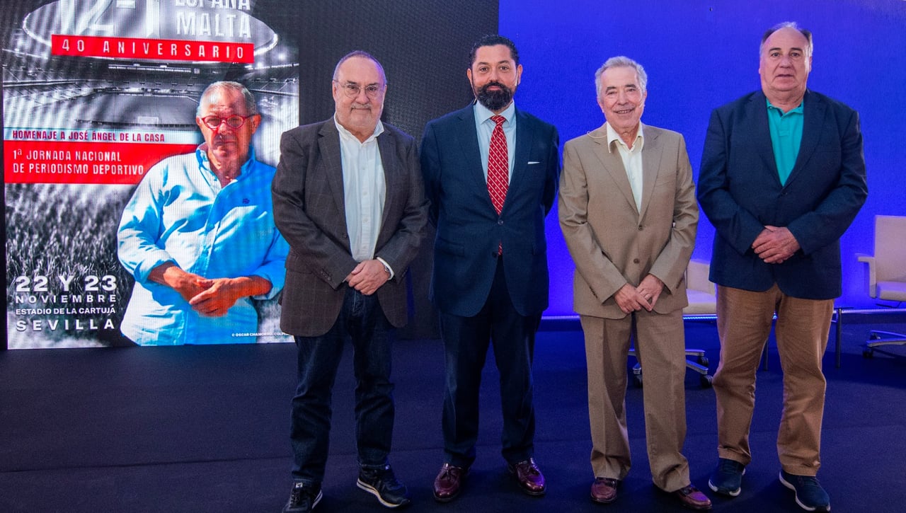 El Estadio La Cartuja acogerá un homenaje al periodista José Ángel de la Casa y a los protagonistas del histórico 12 a 1 a Malta