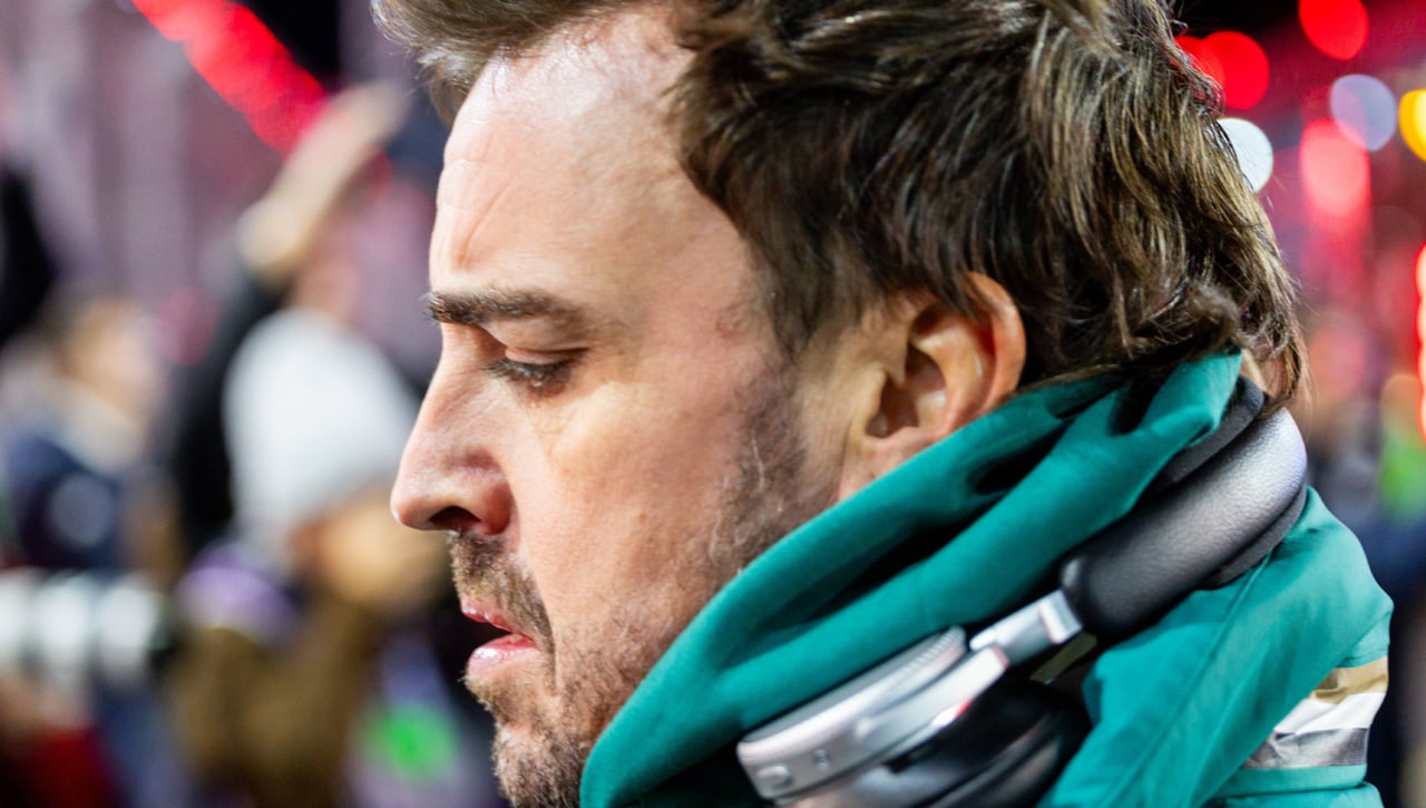Fernando Alonso estalla contra Aston Martin en Abu Dhabi