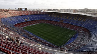 El Barcelona continuará en Montjuïc más de lo esperado