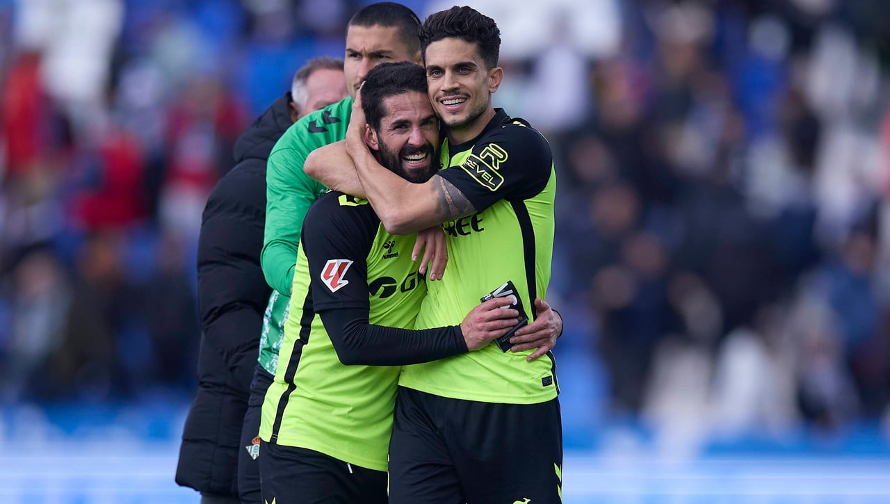 Bartra se moja con Isco, la selección y el crowfunding para comprar a Antony