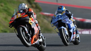 El 'Tiburón' Acosta da el primer mordisco en el Gran Premio de Valencia