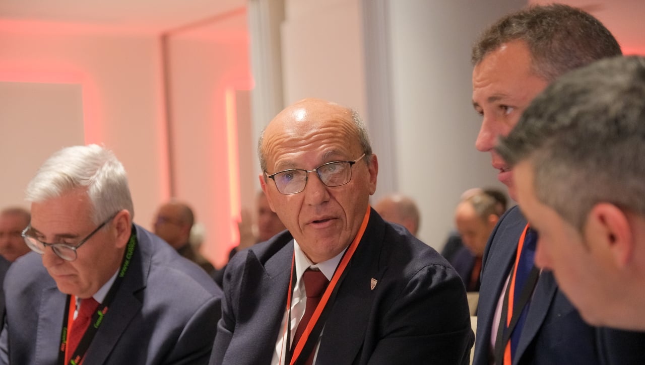 Del Nido Benavente cuestiona la bajada de sueldos del Consejo