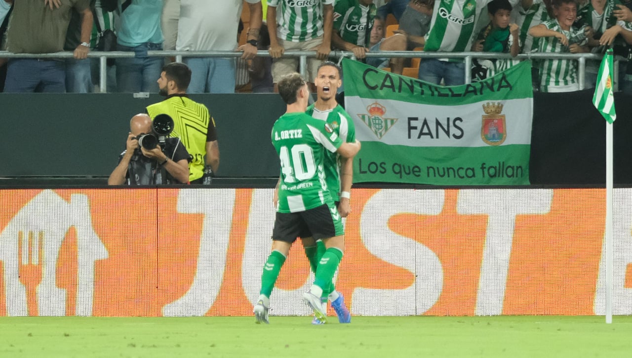 Betis 2-2 Nottingham Forest: Un tobogán de sensaciones con final feliz