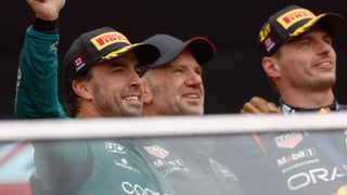 Fernando Alonso no se muerde la lengua ni con Adrian Newey