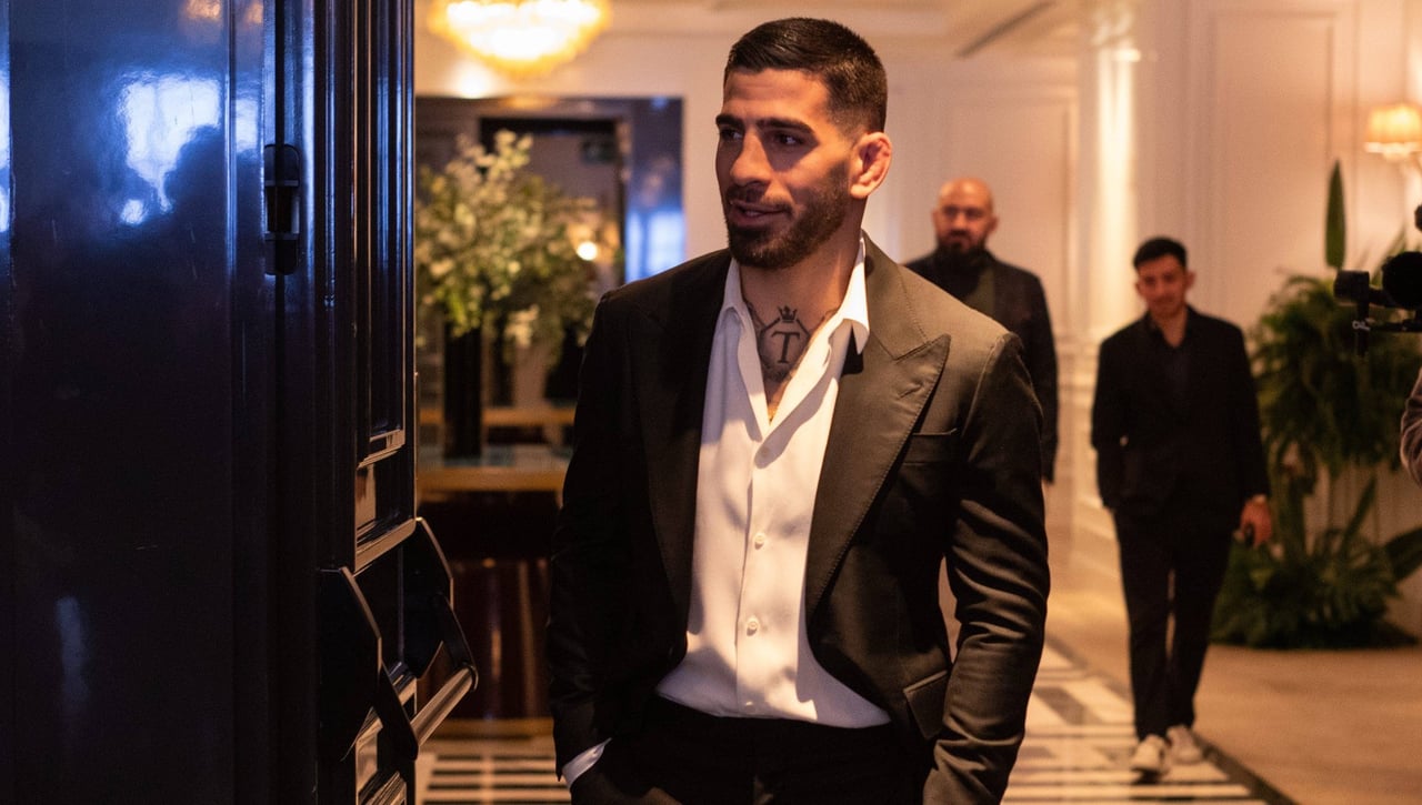 Ilia Topuria explica cómo defenderse de una pelea en la calle