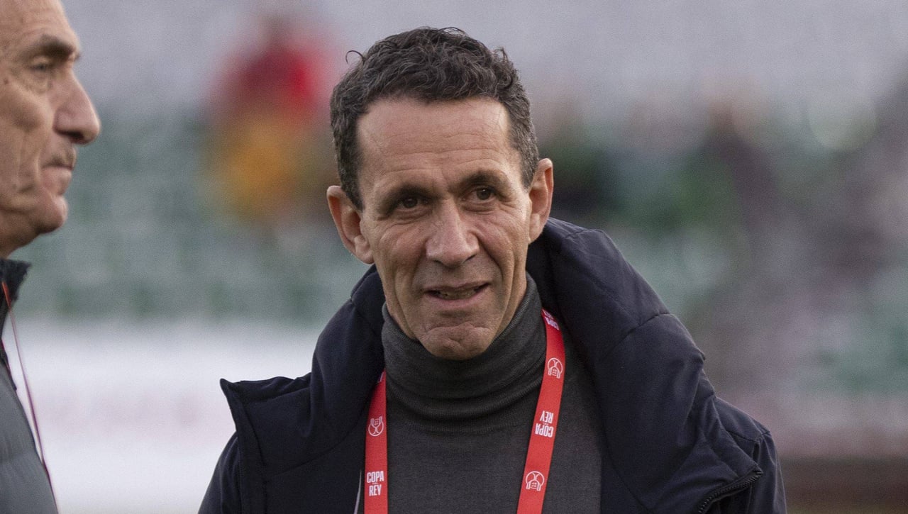 Ramón Planes, con Fekir en el mercado, aclara si echará una mano al Betis