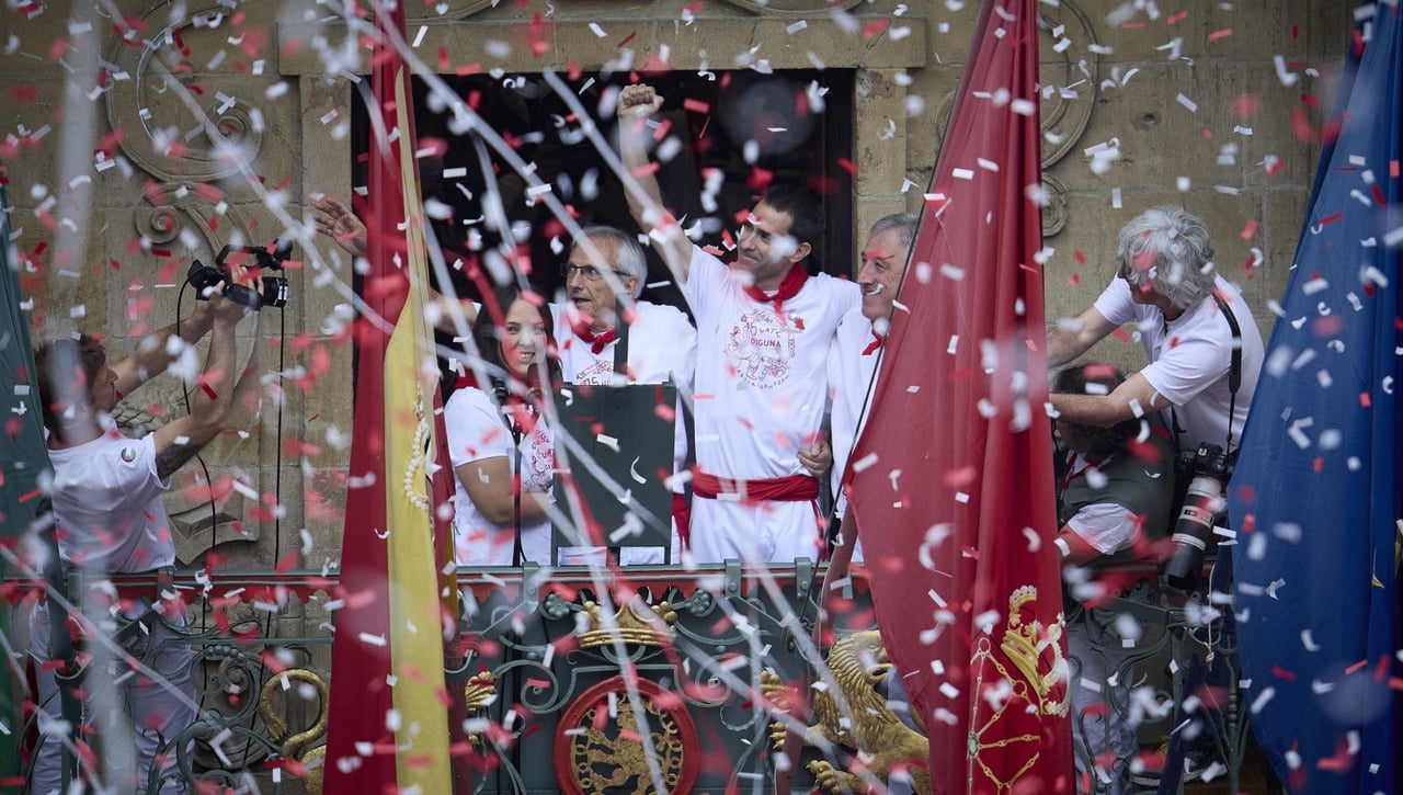 Pamplona está de fiesta tras el chupinazo que abre los Sanfermines 2024