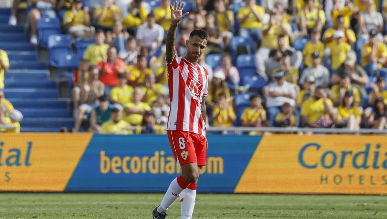 Jonathan Viera pone fecha a su retirada y desvela sus planes de futuro