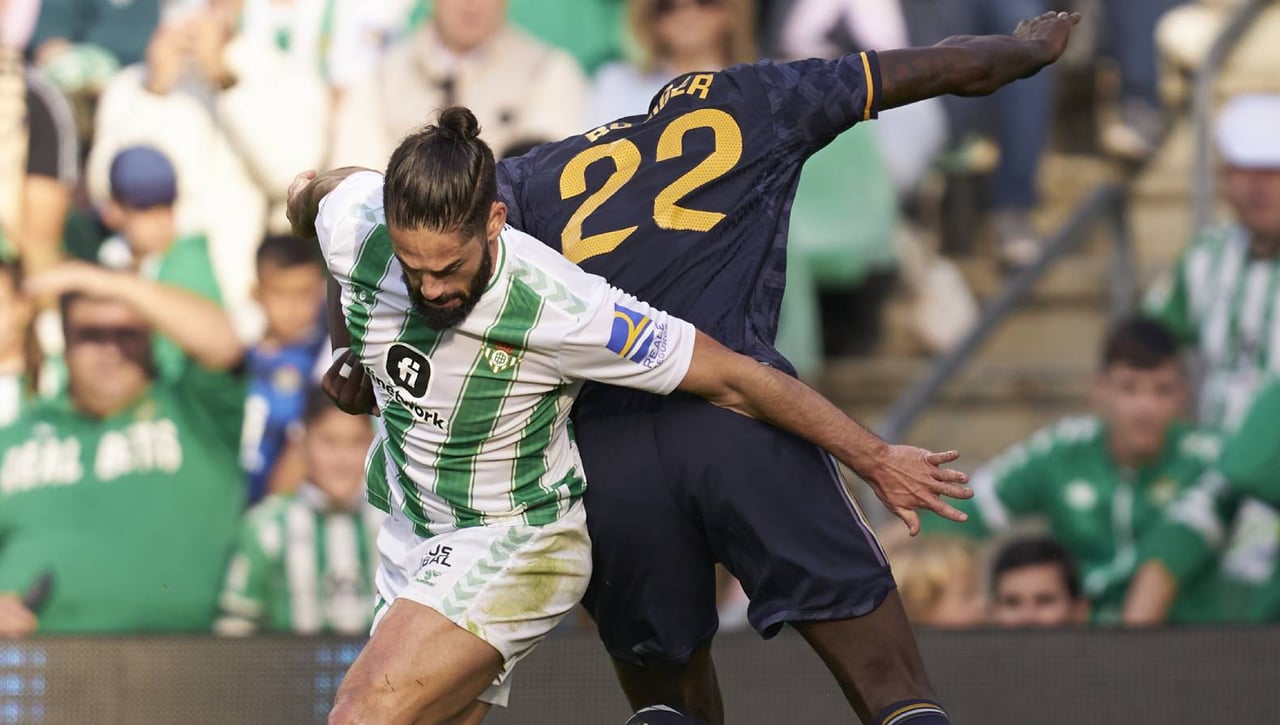 El enfado de Isco Alarcón con el tema arbitral y su mensaje a toda España