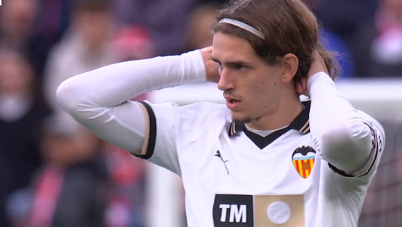 Los planes del Valencia con Yarek, la última perla de su cantera