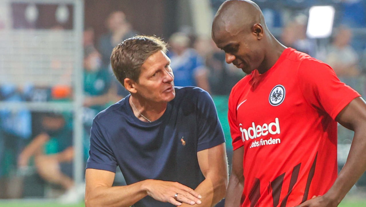 El Eintracht deja rotundamente claro el caso N'Dicka y frena a Monchi o Alemany