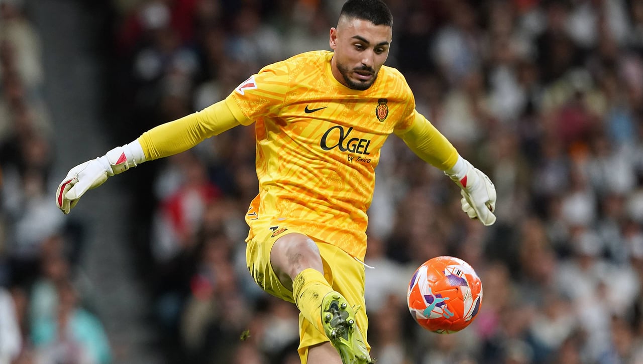 Sorprenden con Leo Román 