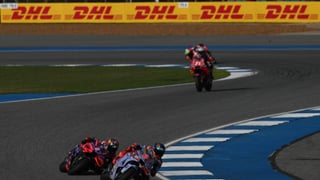 Marc Márquez y Jorge Martín la lían en la resurrección de Bagnaia