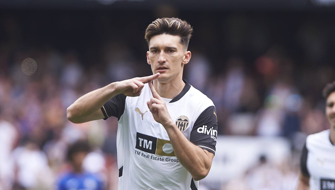 Pepelu, jugador del Valencia, ambicioso: "Un derbi puede suponer ese punto de inflexión y mirar hacia arriba"